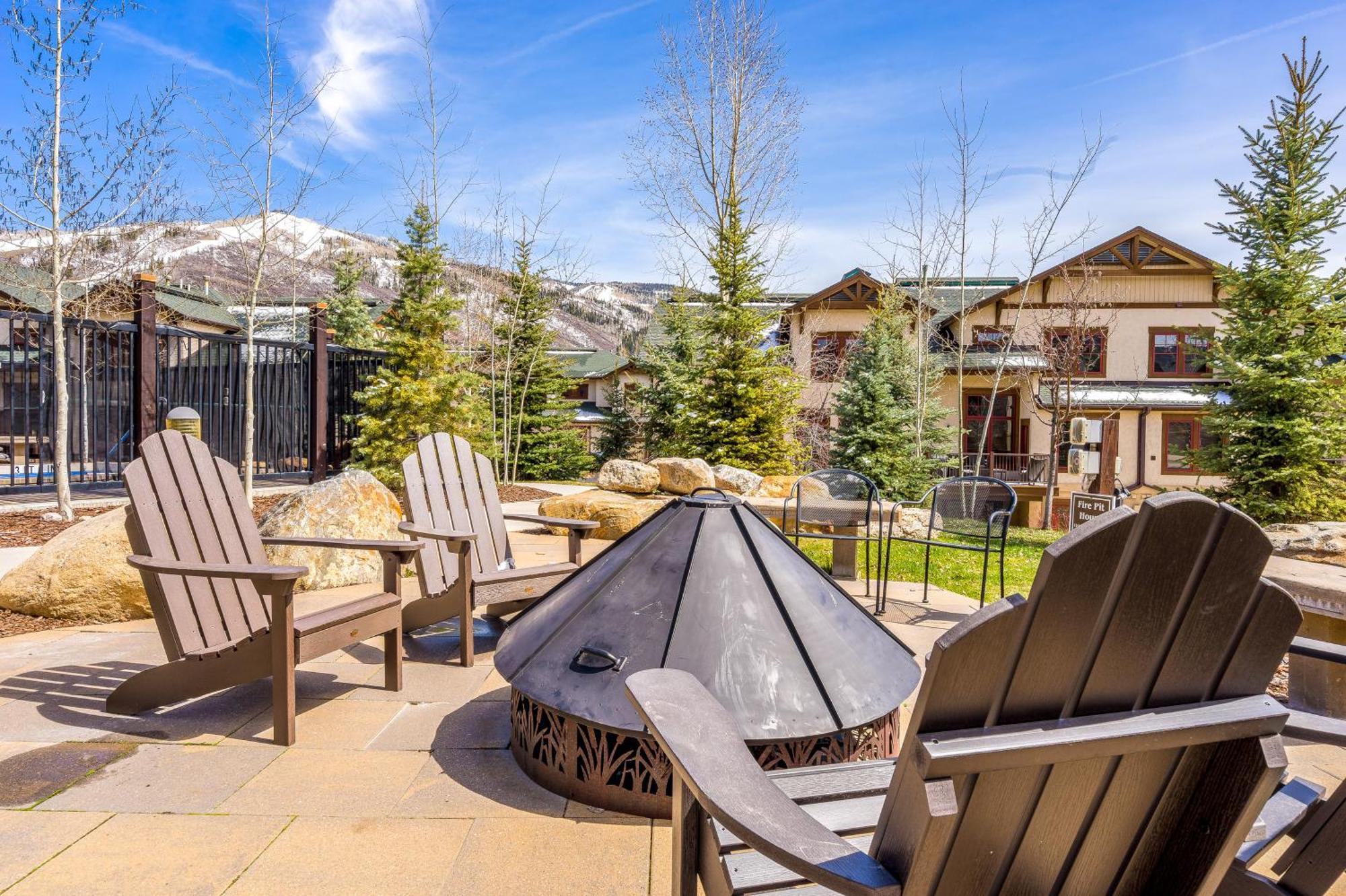 Eagleridge Lodge And Townhomes Steamboat Springs Bagian luar foto