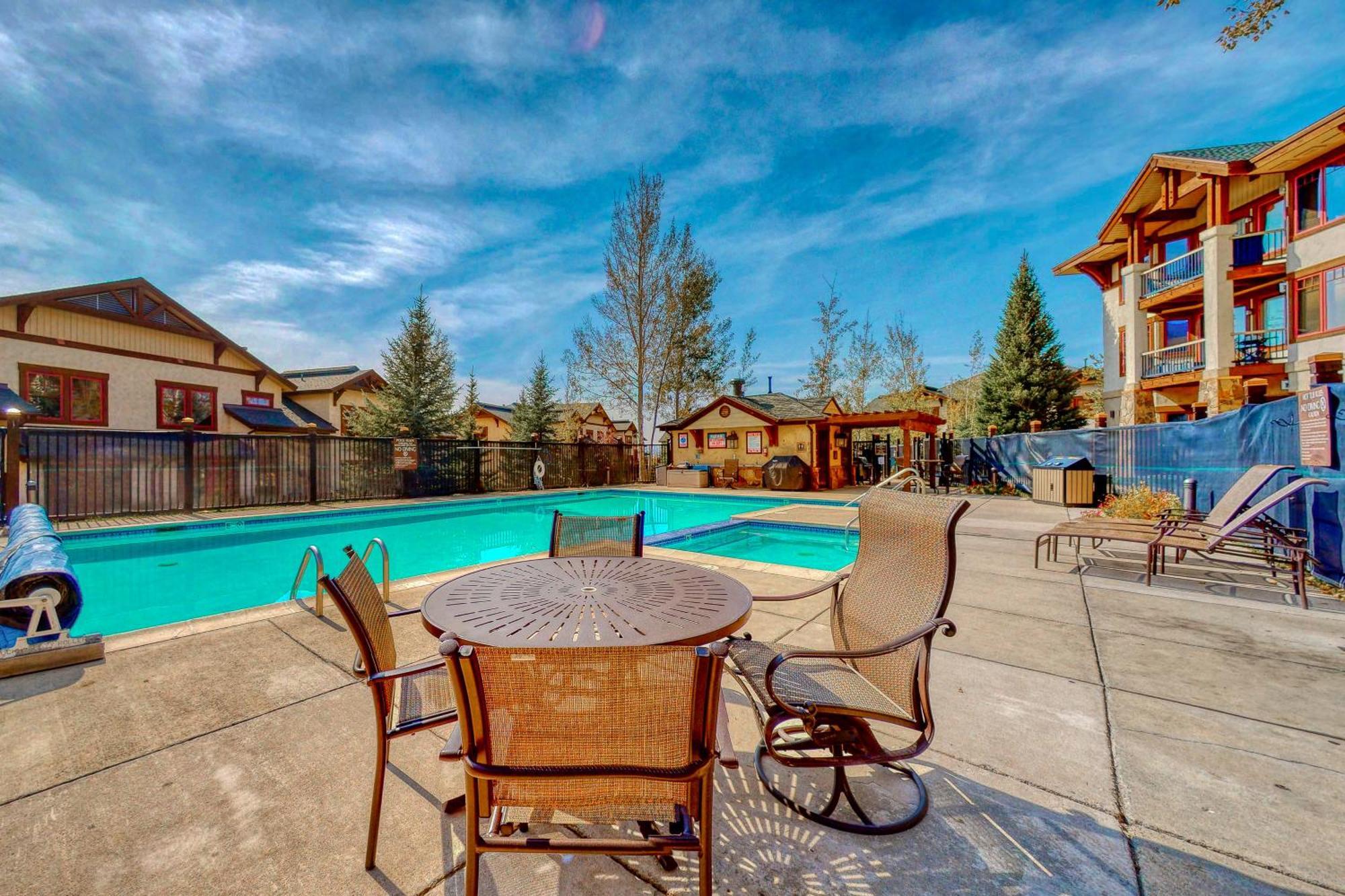 Eagleridge Lodge And Townhomes Steamboat Springs Bagian luar foto